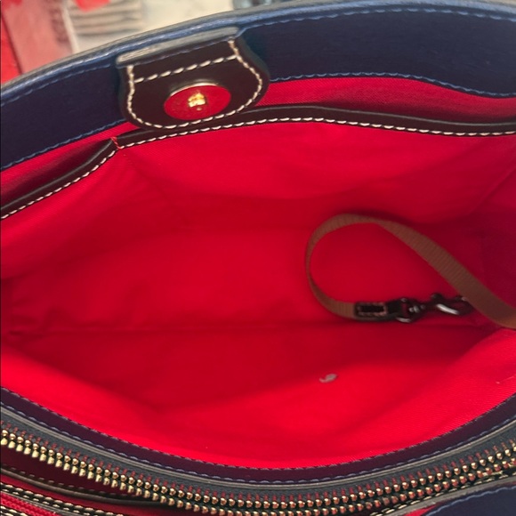 Dooney and Bourke Saffiano Gretchen small tote with wallet - Picture 7 of 8